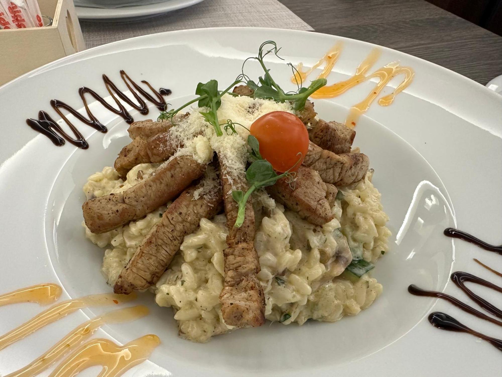 Maestro - Rooms & Restaurant Vukovar Exterior photo
